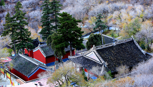 A scenic view of Chifeng Jinshanlongquansi