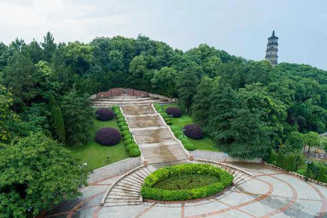 A scenic view of Chizhou Guichi Baiyashan Ta