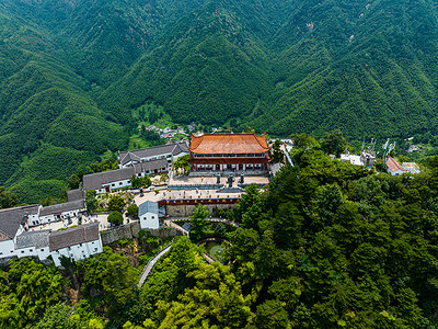 A scenic view of Chizhou Jiuhuashan Huachengsi