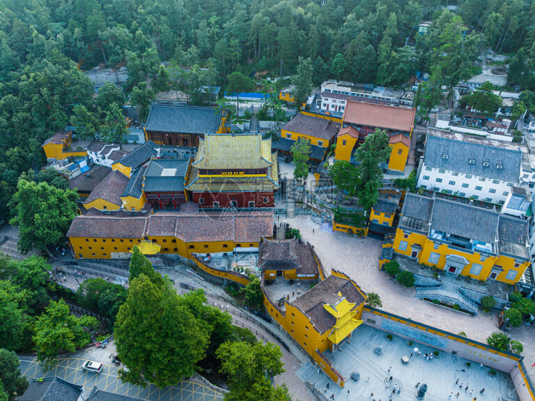 Unveiling the Hidden Gems of Chizhou Jiuhuashan Qiyuansi: Your Ultimate Itinerary