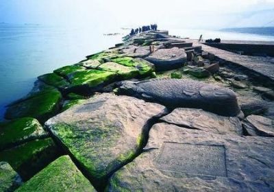 A scenic view of Chongqing Baiheliang Tike