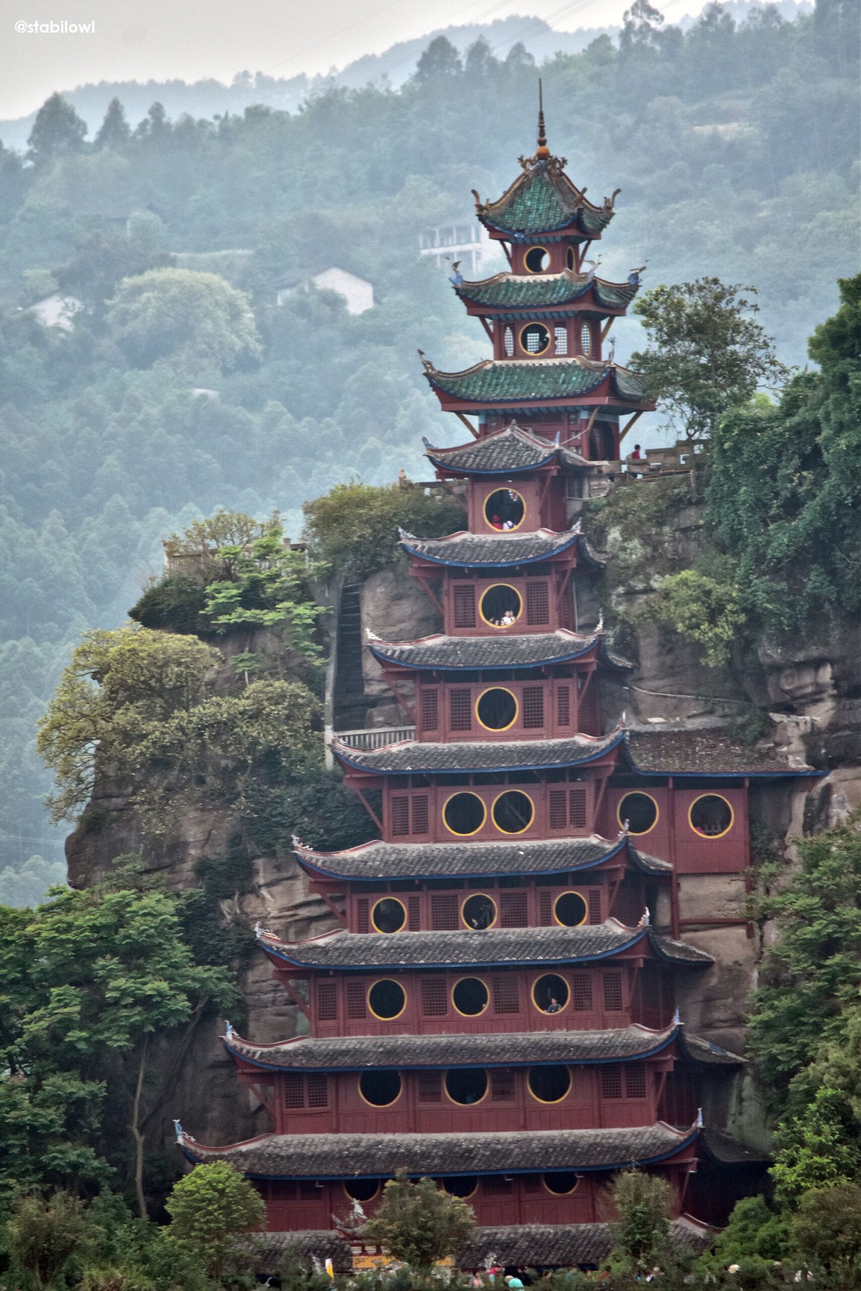 A scenic view of Chongqing Shibaozhai