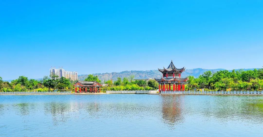 A scenic view of Chuxiong Dayao Baita