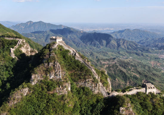 Experience the Beauty of Cross Province Changcheng: A Must-Visit Destination in Beijing