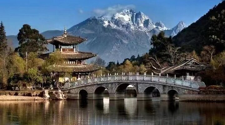 A scenic view of Dali Changchundong Dengjuesi