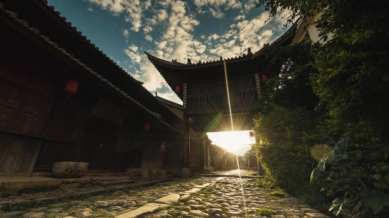 A scenic view of Dali Yunnan Yi Gujianzhuqun