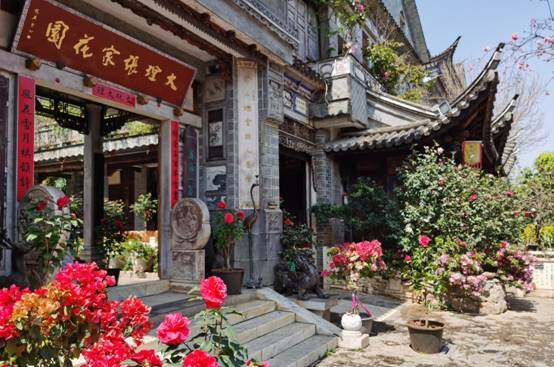 A scenic view of Dali Yunnan Yi Gujianzhuqun