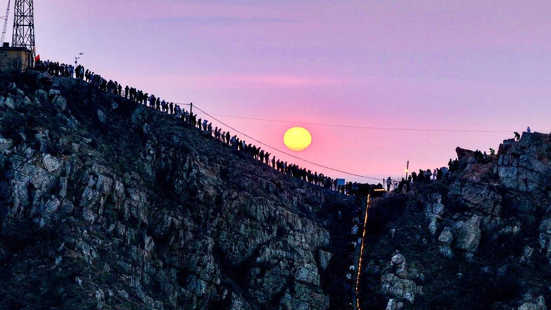 A scenic view of Dalian Daheishan Shancheng