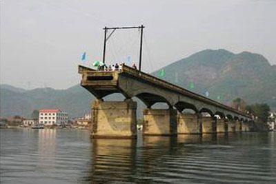 Dandong’s Hidden Gem: Exploring the Kangmeiyuanchao Xiahekou Gonglu Duanqiao Yizhi