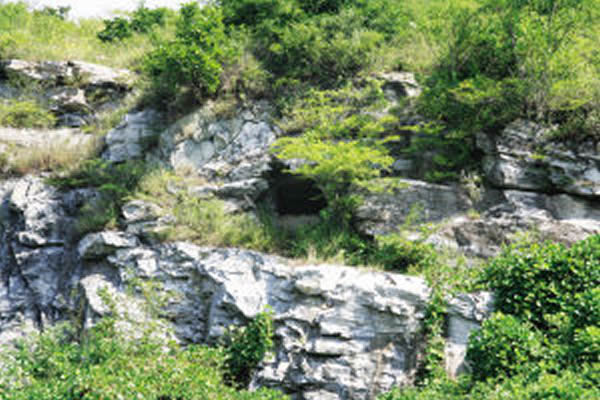 Discovering Dandong Qianyang Dongxue Yizhi: A Hidden Gem in Liaoning