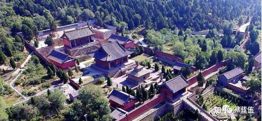 A scenic view of Faxing Temple