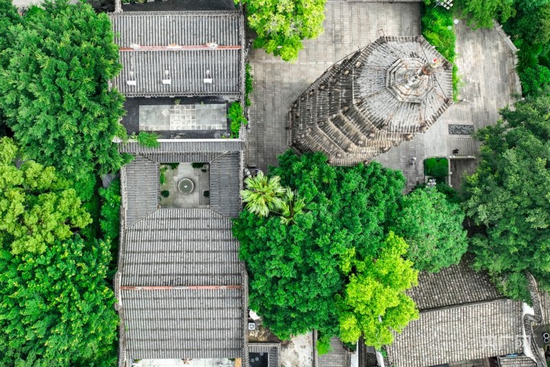A scenic view of Fuzhou Chongmiao Baosheng Jianlao Ta