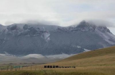 A scenic view of Gannan Ejie Huiyi Jiuzhi