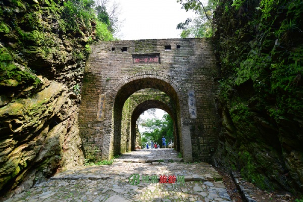 A scenic view of Ganzhou Meiguan Guyidao