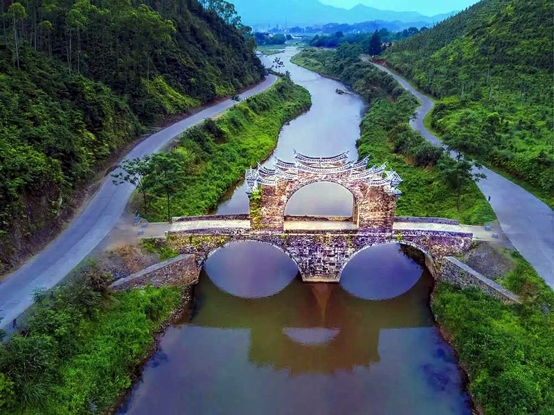 A scenic view of Ganzhou Taipingqiao