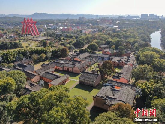 A scenic view of Ganzhou Zhonggong Suqu Zhongyangju Jiuzhi