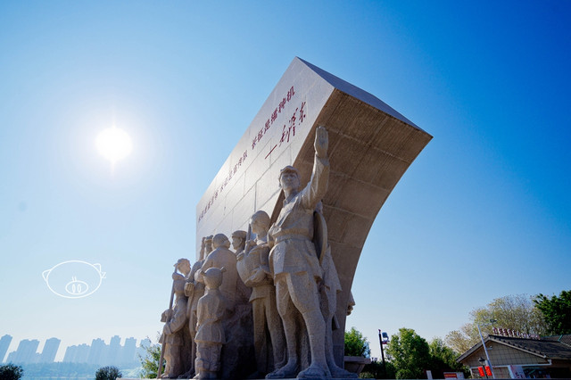 A scenic view of Ganzhou Zhongyang Hongjun Changzheng Chufadi Jiuzhi