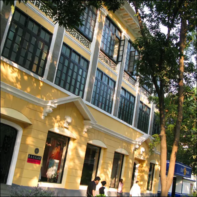 A scenic view of Guangzhou Shamian Jianzhuqun