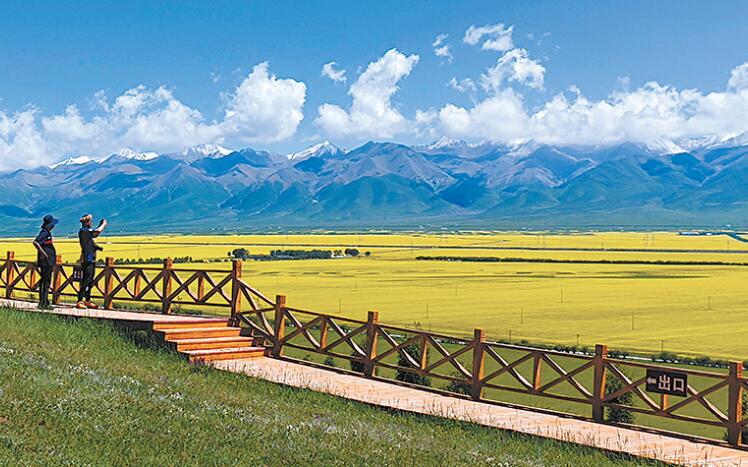Unveiling the Charms of Haibei Menyuan Gucheng: A Cultural Journey