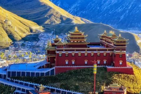 A scenic view of Haidong Qutansi