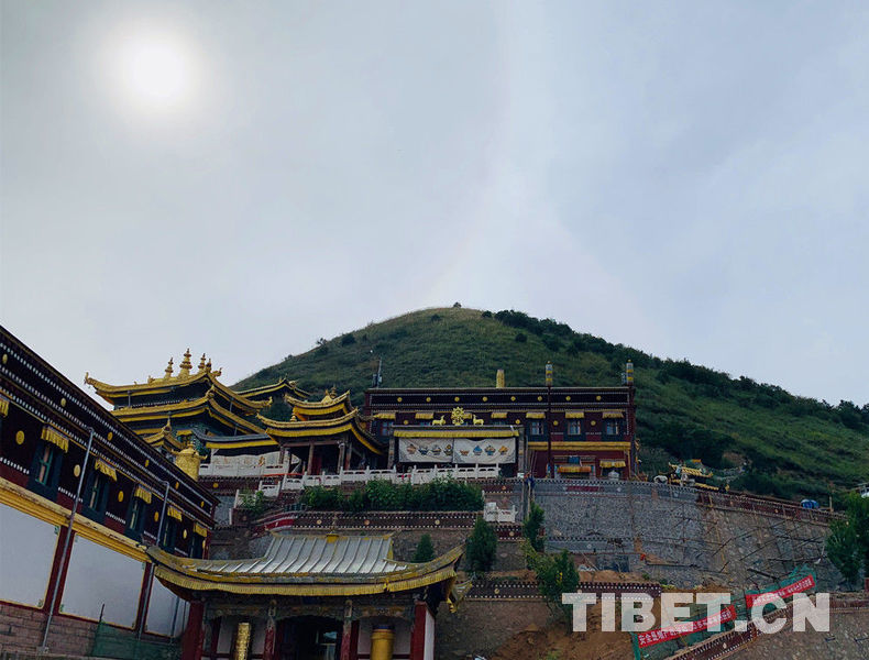 A scenic view of Haidong Xiaqiongsi