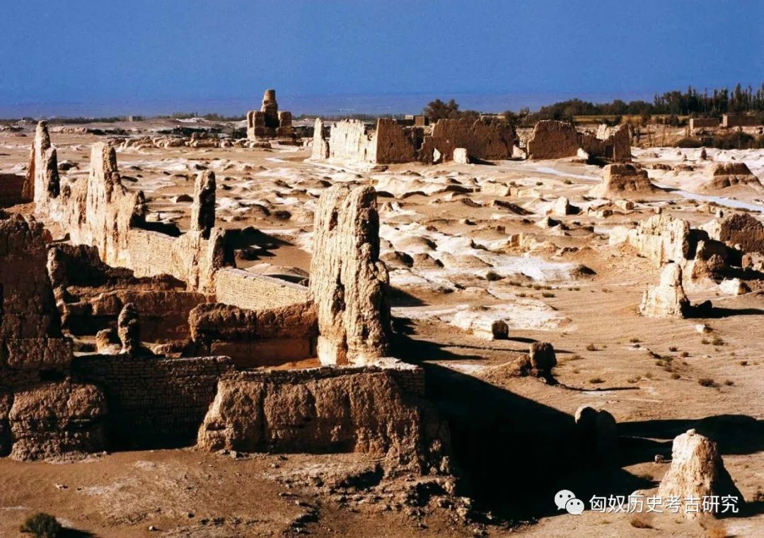 A scenic view of Hami Yuegongtai Xiheigou Yizhiqun