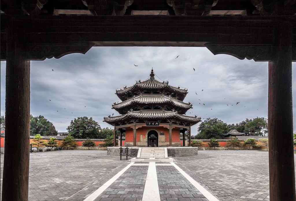 A scenic view of Handan Tianqing Temple Main Hall
