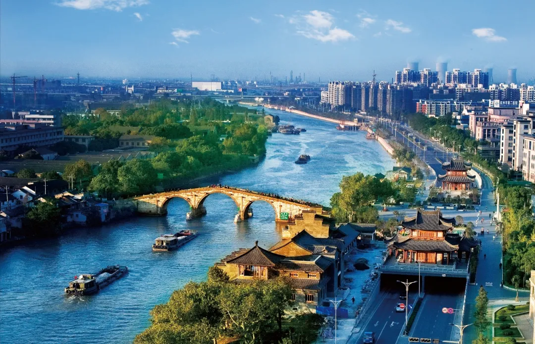 A scenic view of Hangzhou Dayunhe