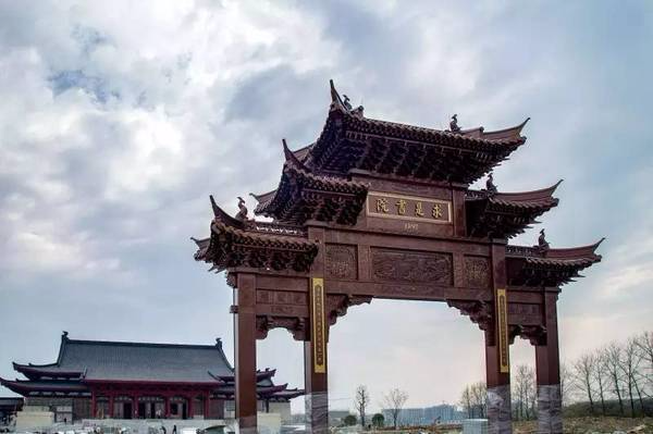 A scenic view of Hangzhou Qiushi Shuyuan Jiuzhi