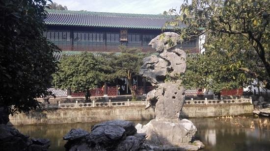 A Local’s Guide to Hangzhou Wenlange: Where History Meets Serene Nature