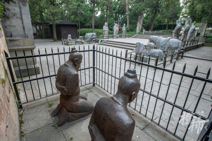 Discover the Magic of Hangzhou Yuefeimu: A Hidden Gem in Zhejiang