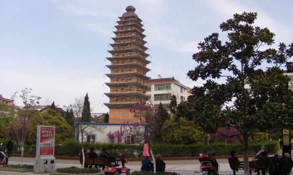 A scenic view of Hanzhong Kaiming Temple Pagoda