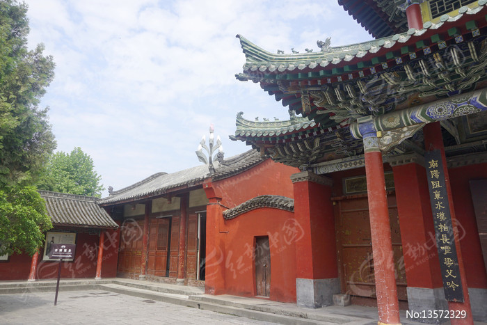 A Journey Through History: Exploring Hanzhong Mianxian Wuhou Shrine