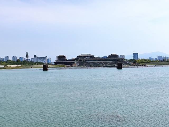 A scenic view of Hanzhong Wumen Weir