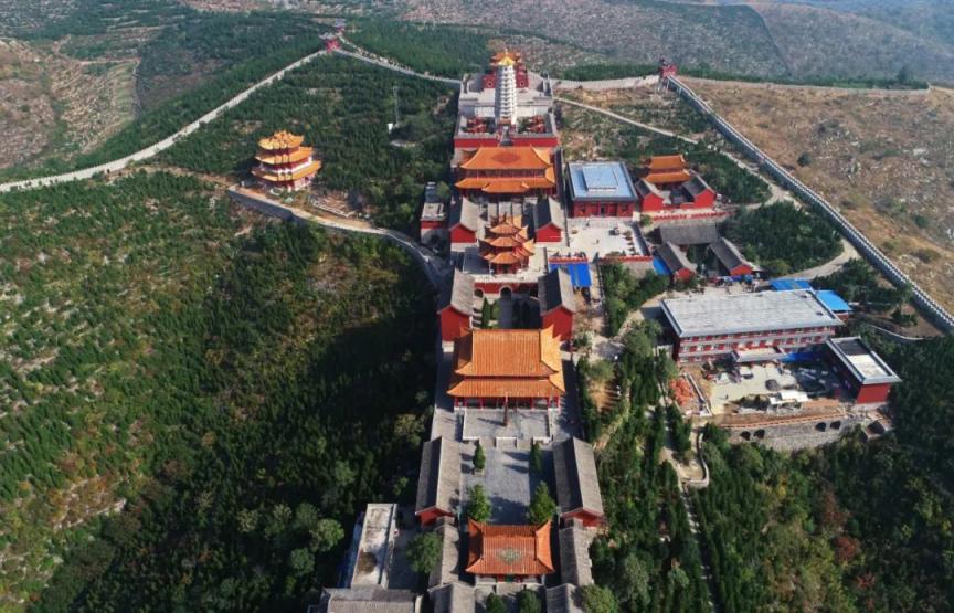 A scenic view of Hebi Weiguogucheng
