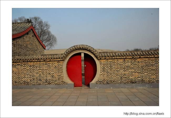 A scenic view of Hengshui Lujiazhuang Mural Tomb