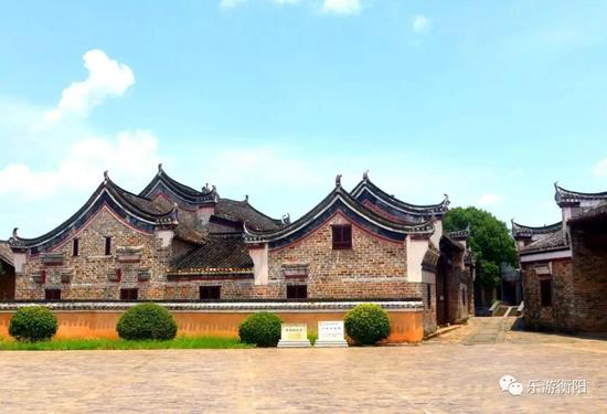 A scenic view of Hengyang Luoronghuan Guju