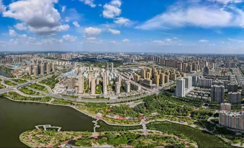 A scenic view of Heze Jinshan Han Muqun