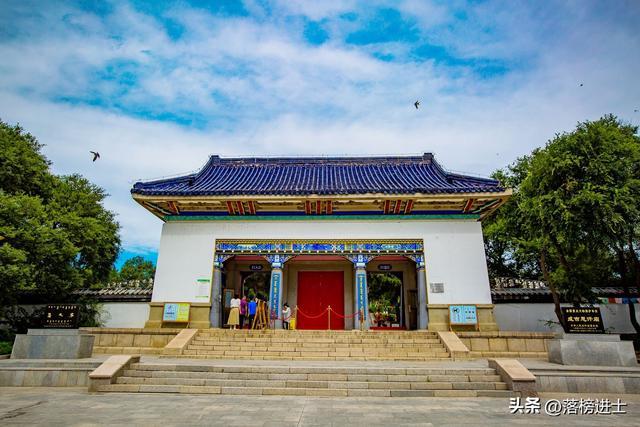 Experience the Spirit of Inner Mongolia at Hinggan Chengjisihanmiao: A Journey Through Time