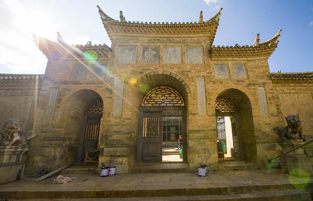 Discover the Enigmatic Honghe Chenshi Zongci: A Hidden Gem in Yunnan