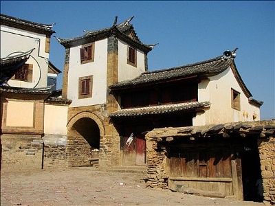 A scenic view of Honghe Nalou Zhangguansi Shu