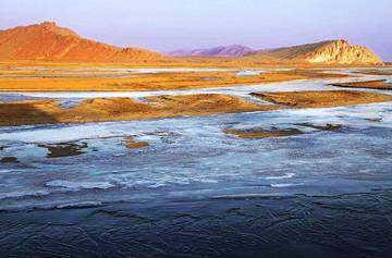 A scenic view of Hotan Mazhatage Shubao Zhi