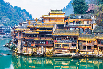 A scenic view of Huaihua Baiyiguan Yaotou Gucheng Yizhi