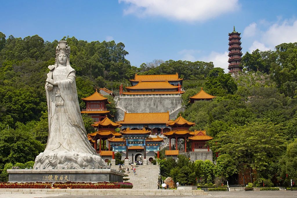 A scenic view of Huaihua Zhijiang Tianhougong