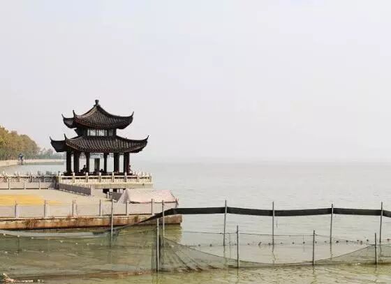 Discover the Tranquil Beauty of Huainan Shouxian Qingzhensi: A Hidden Gem in Anhui