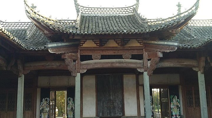 A scenic view of Huangshan Hongkeng Paifangqun Ji Hongshi Jiamiao