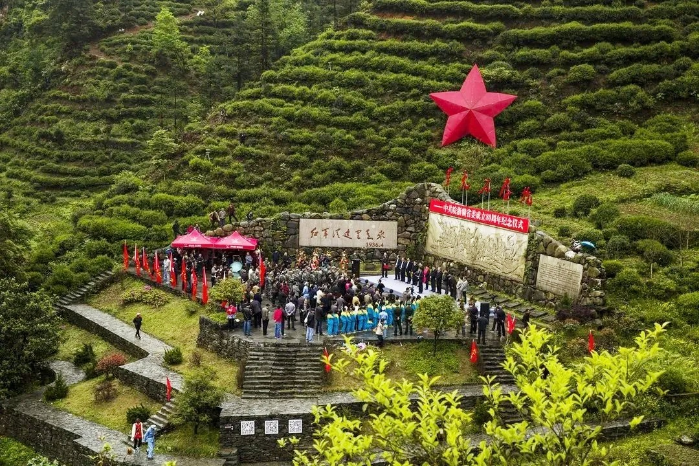 A scenic view of Huangshan Zhonggong Wanzhegan Shengwei Zhudi Jiuzhi