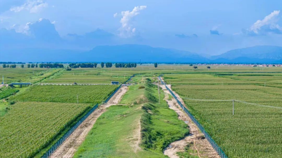 A scenic view of Huhehaote Yunzhongjungucheng