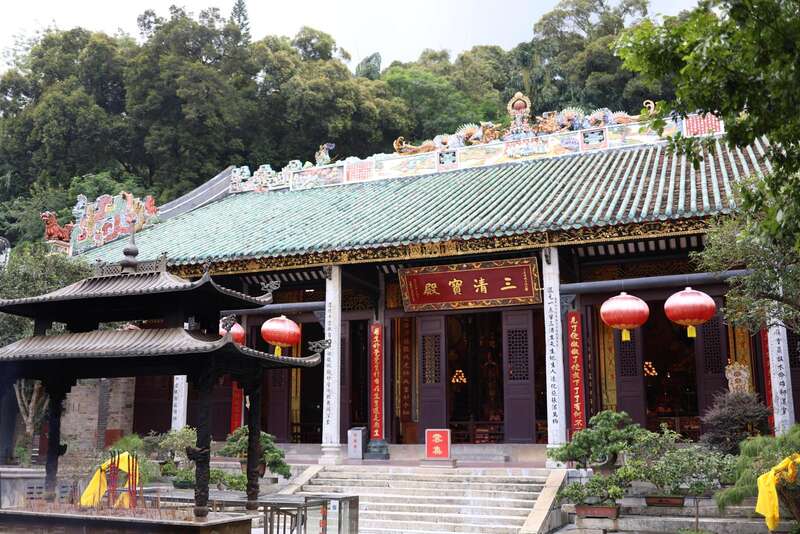 A scenic view of Huizhou Chongxu Guguan