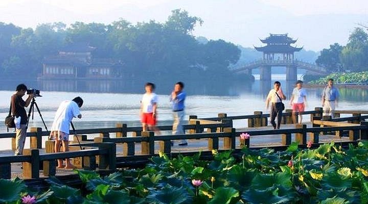 A scenic view of Huzhou Nanxun Zhangshi Jiuzhai Jianzhuqun